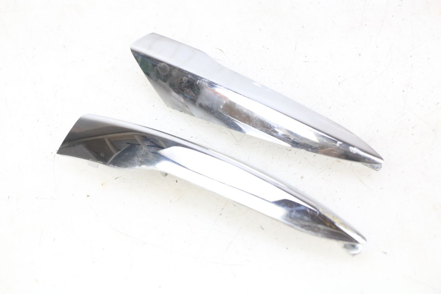 photo de ACHTERKAP VERBINDING PIAGGIO LIBERTY IGET 4T 50 (2015 - 2020) - Andere kijkhoek