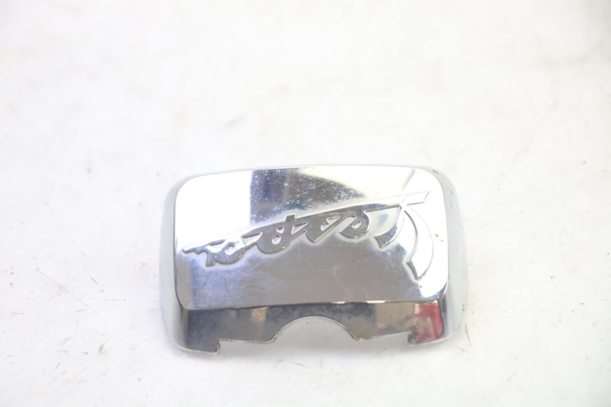 photo de ACHTERKAP VERBINDING PIAGGIO LXV 4T 50 (2009 - 2013) - Detail van het onderdeel