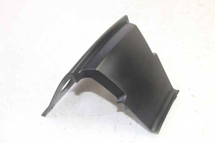 photo de ACHTERKAP VERBINDING PIAGGIO MP3 HPE 350 (2018 - 2020) - Detail van het onderdeel