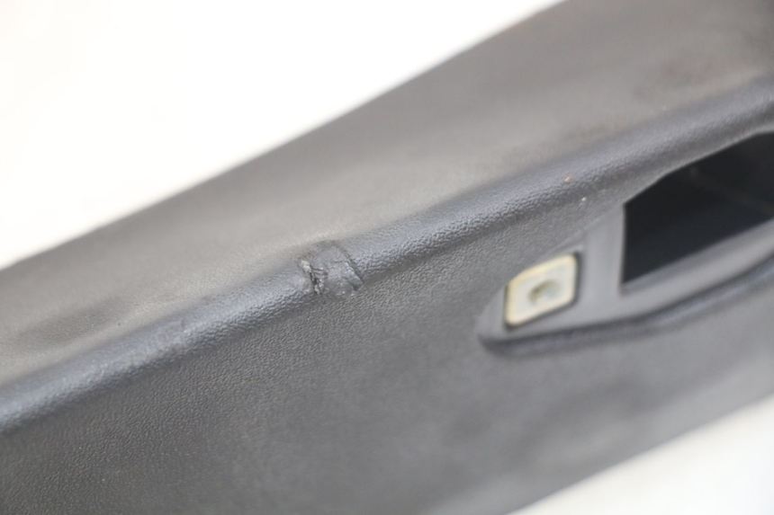 photo de ACHTERKAP VERBINDING PIAGGIO MP3 LT 400 (2007 - 2012) - Detail van het onderdeel