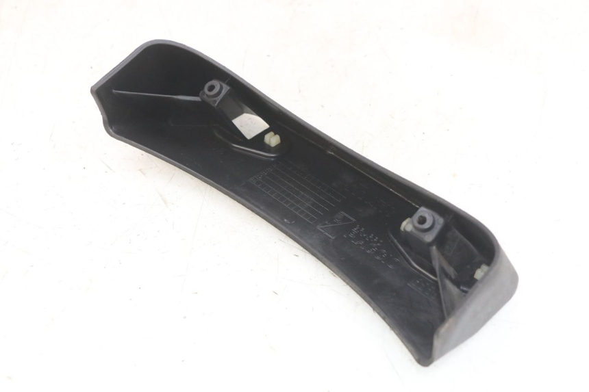 photo de ACHTERKAP VERBINDING PIAGGIO MP3 LT 400 (2007 - 2012) - Andere kijkhoek