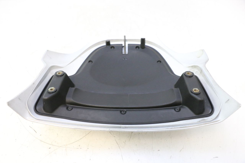photo de ACHTERKAP VERBINDING PIAGGIO MP3 LT 300 (2010 - 2016) - Zoom op gebruiksstaat