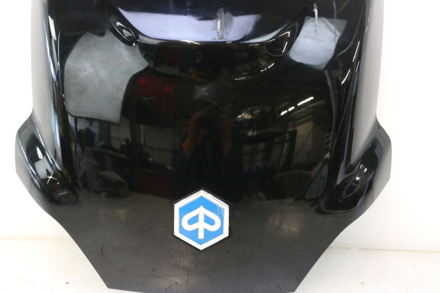 photo de ACHTERKAP VERBINDING PIAGGIO MP3 125 (2006 - 2014) - Kenmerkende details