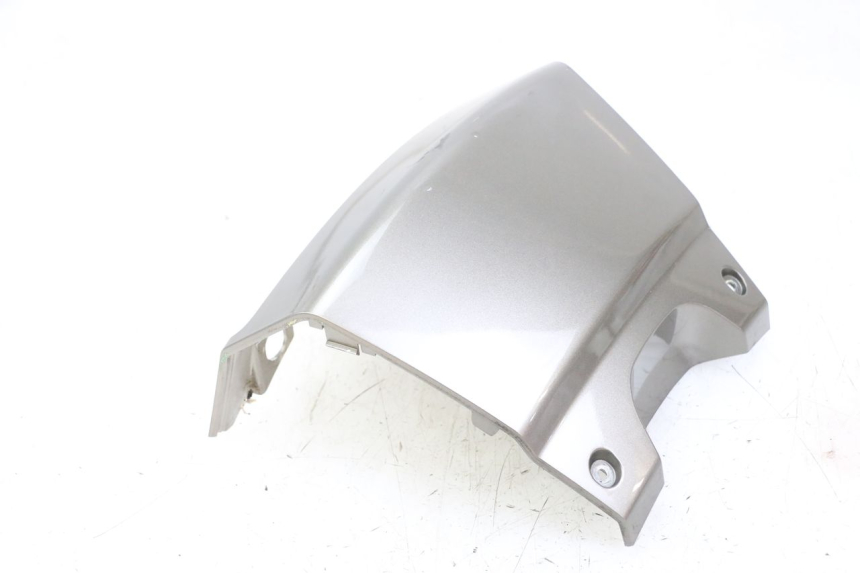 photo de ACHTERKAP VERBINDING PEUGEOT SATELIS 125 (2013 - 2018) - Bevestigingspunten