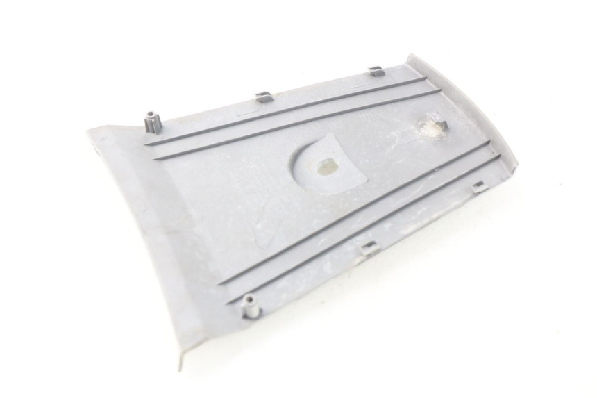 photo de ACHTERKAP VERBINDING DAELIM S3 125 (2010 - 2017) - Detail van het onderdeel