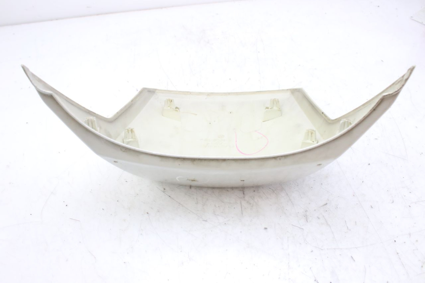 photo de ACHTERKAP VERBINDING PEUGEOT SATELIS 125 (2010 - 2012) - Detail van het onderdeel