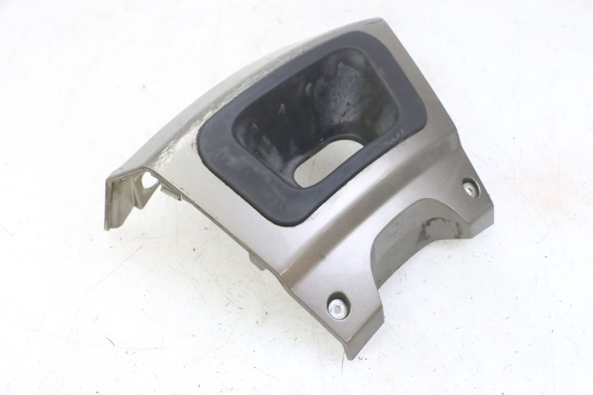 photo de ACHTERKAP VERBINDING PEUGEOT SATELIS 125 (2013 - 2018) - Staat van het oppervlak