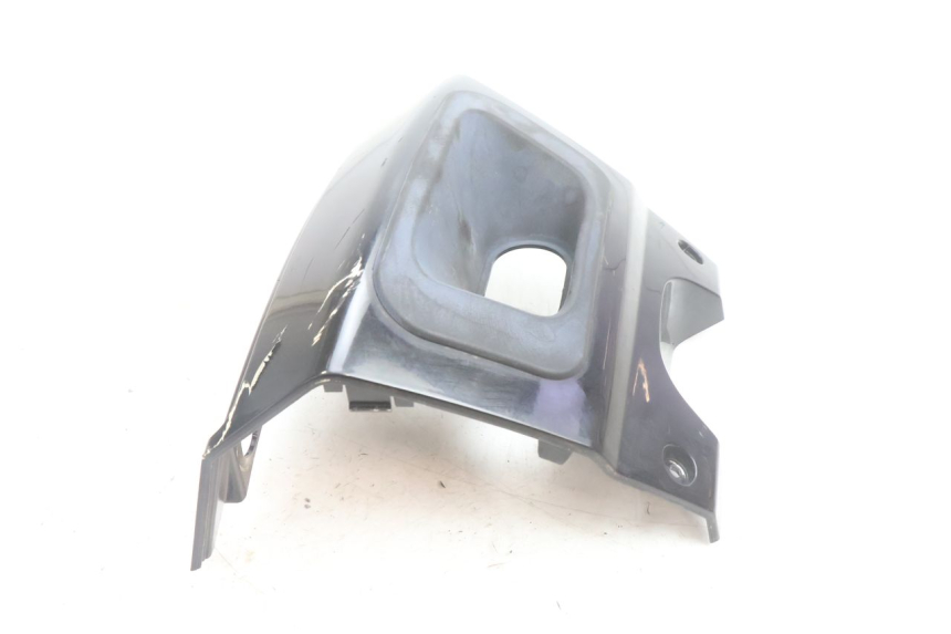 photo de ACHTERKAP VERBINDING PEUGEOT SATELIS 125 (2006 - 2009) - Zoom op gebruiksstaat