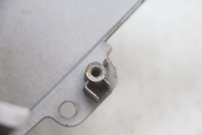 photo de ACHTERKAP VERBINDING HONDA SCV LEAD 100 (2003 - 2007) - Staat van het oppervlak