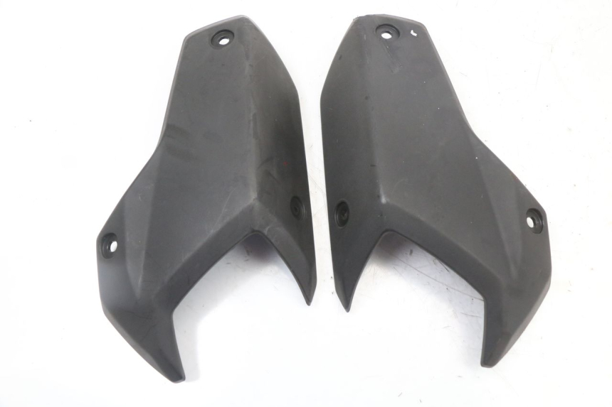 photo de ACHTERKAP VERBINDING PEUGEOT STREETZONE 2T 50 (2014 - 2019) - Hoofdaanzicht