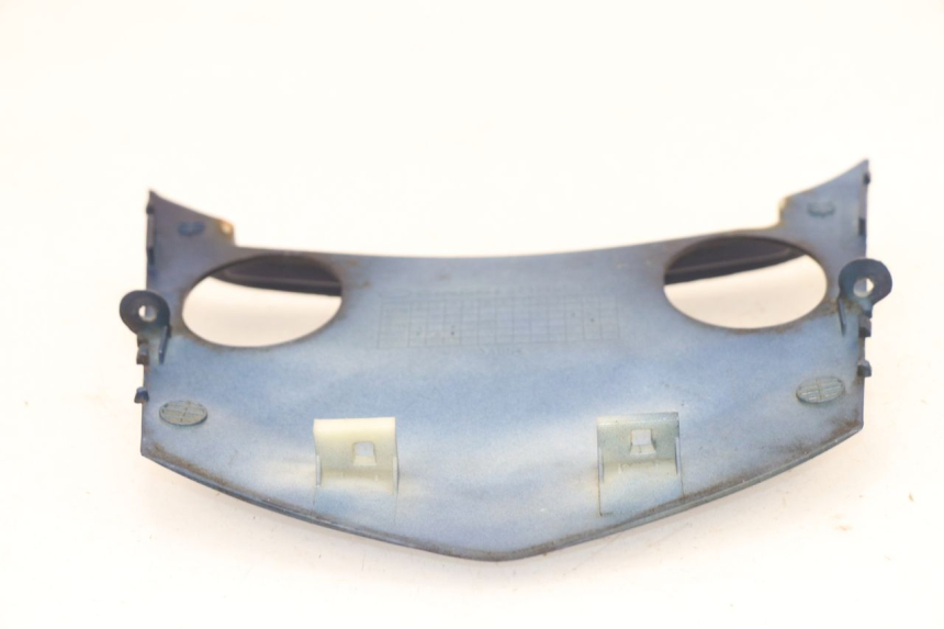 photo de ACHTERKAP VERBINDING PEUGEOT SUM UP 125 (2008 - 2013) - Detail van het onderdeel
