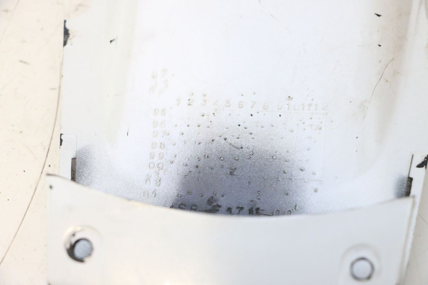 photo de BOVENSTE ACHTERKAP VERBINDING MBK BOOSTER ROCKET 50 (2004 - 2016) - Detail van het onderdeel