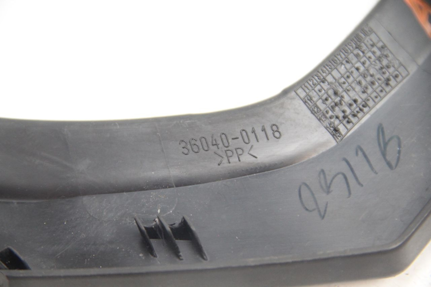 photo de BOVENSTE ACHTERKAP VERBINDING KAWASAKI ER-6 ER6 F ABS 650 (2012 - 2016) - Andere kijkhoek