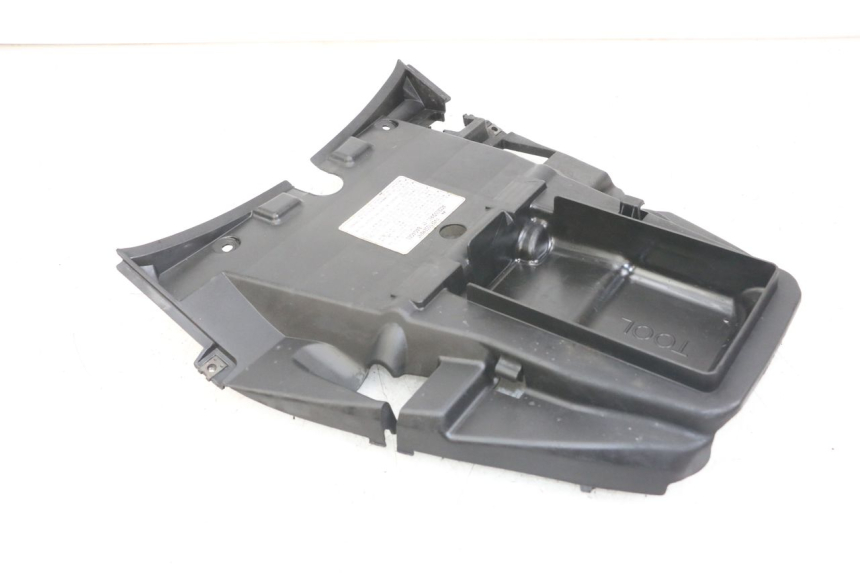 photo de BOVENSTE ACHTERKAP VERBINDING HONDA FJS SILVERWING SILVER WING 600 (2001 - 2010) - Andere kijkhoek