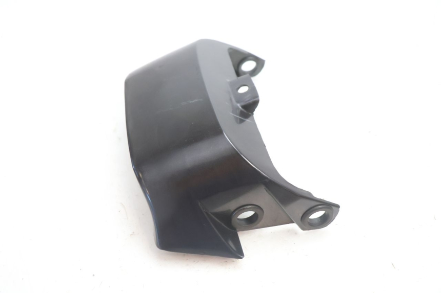 photo de BOVENSTE ACHTERKAP VERBINDING SUZUKI GSX F GSXF 750 (1988 - 1998) - Detail van het onderdeel