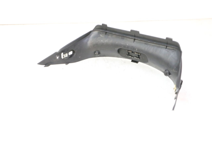 photo de BOVENSTE ACHTERKAP VERBINDING DAELIM HISTORY 125 (2001 - 2002) - Zoom op gebruiksstaat