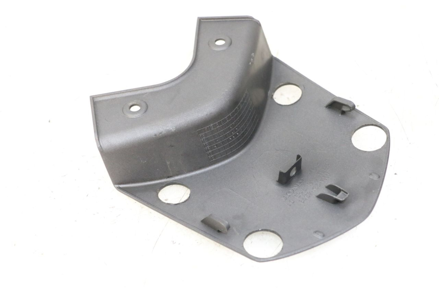 photo de BOVENSTE ACHTERKAP VERBINDING HONDA PCX (JF57/JF64) 125 (2014 - 2018) - Zoom op gebruiksstaat