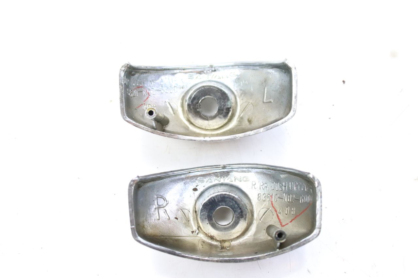 photo de BOVENSTE ACHTERKAP VERBINDING SYM HUSKY 125 (1999 - 2005) - Andere kijkhoek