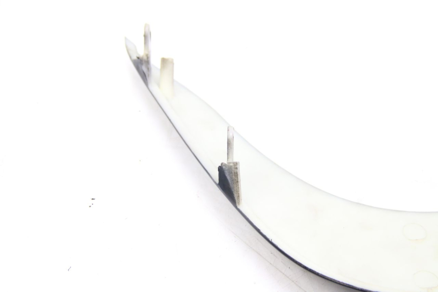 photo de BOVENSTE ACHTERKAP VERBINDING REVATTO IMPERATOR 125 (2007 - 2015) - Bevestigingspunten