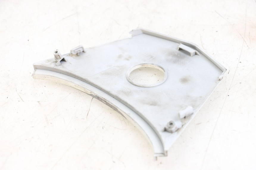 photo de BOVENSTE ACHTERKAP VERBINDING SYM JET 14 4T 50 (2018 - 2022) - Detail van het onderdeel