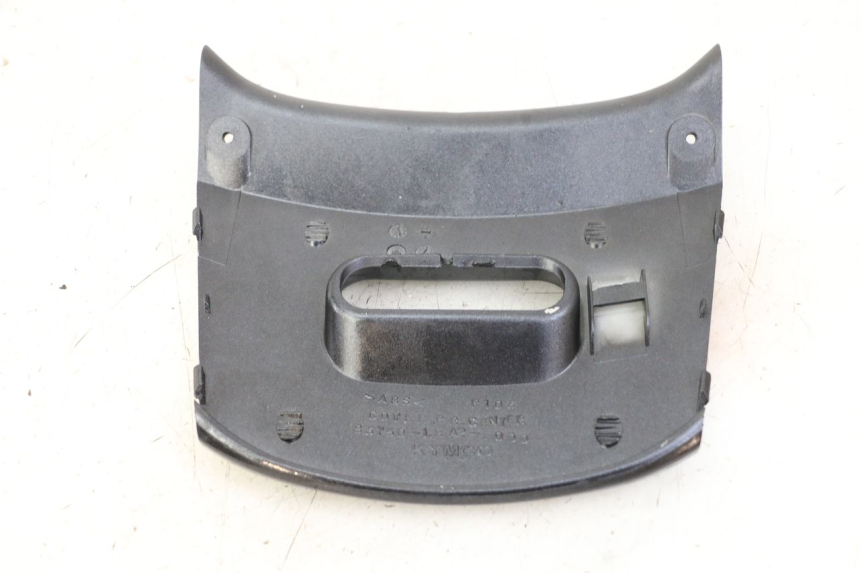 photo de BOVENSTE ACHTERKAP VERBINDING KYMCO XCITING 500 (2007 - 2010) - Detail van het onderdeel