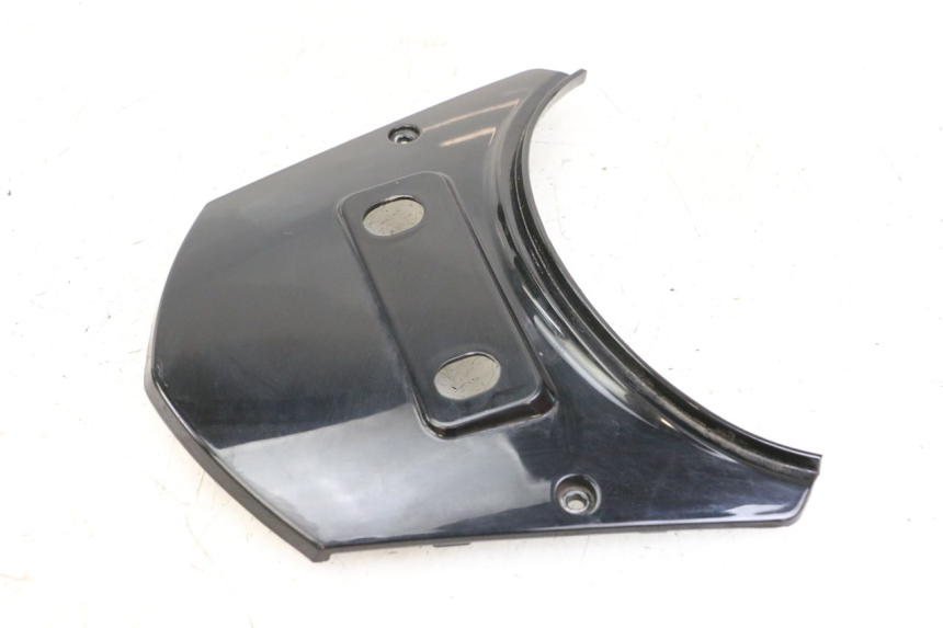 photo de BOVENSTE ACHTERKAP VERBINDING LONGJIA SHARPY 125 (2020 - 2024) - Detail van het onderdeel