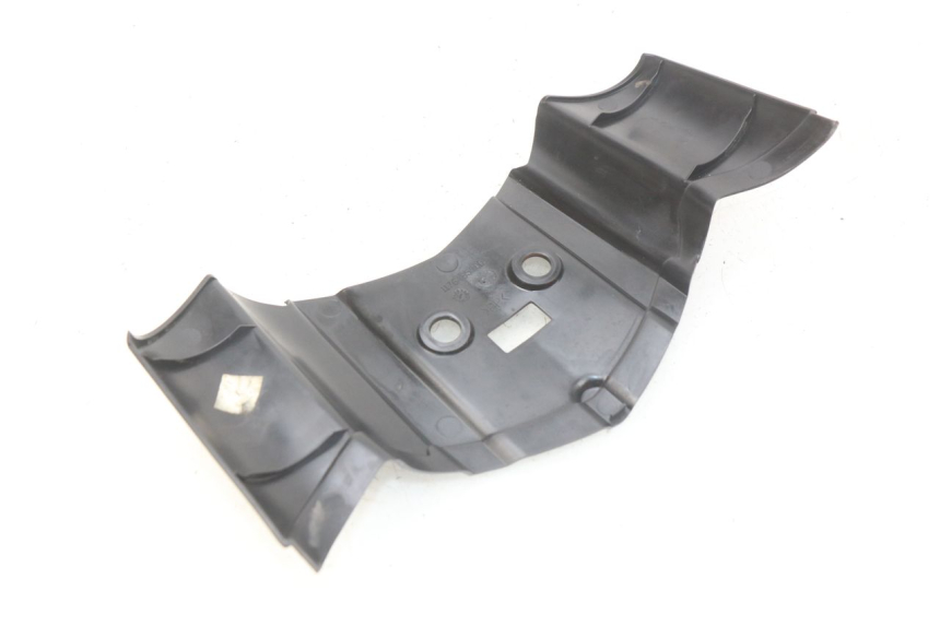 photo de BOVENSTE ACHTERKAP VERBINDING PEUGEOT LUDIX 50 (2008 - 2017) - Detail van het onderdeel