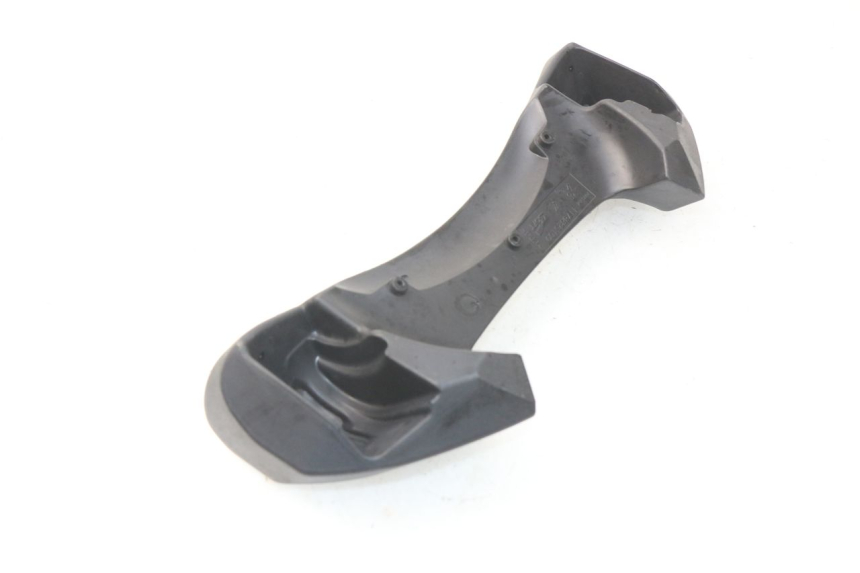 photo de BOVENSTE ACHTERKAP VERBINDING PEUGEOT METROPOLIS 400 (2017 - 2020) - Detail van het onderdeel