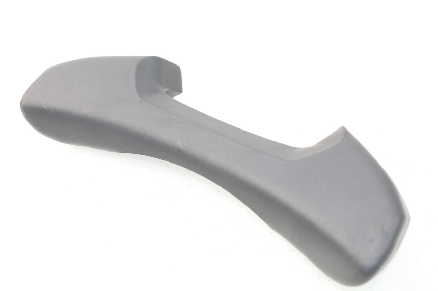 photo de BOVENSTE ACHTERKAP VERBINDING PEUGEOT METROPOLIS 400 (2017 - 2020) - Andere kijkhoek