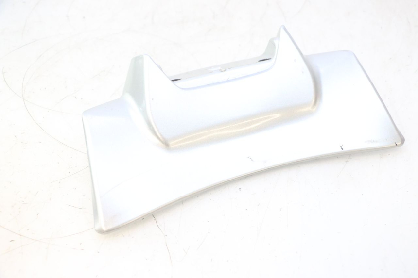 photo de BOVENSTE ACHTERKAP VERBINDING PIAGGIO MP3 LT 400 (2007 - 2012) - Detail van het onderdeel