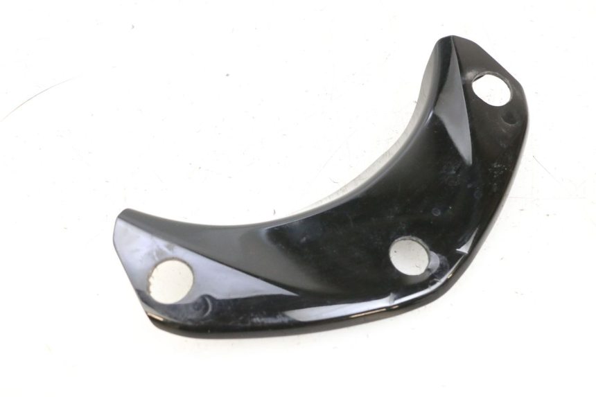 photo de BOVENSTE ACHTERKAP VERBINDING YAMAHA NEO'S CORE 1 (2022 - 2026) - Andere kijkhoek