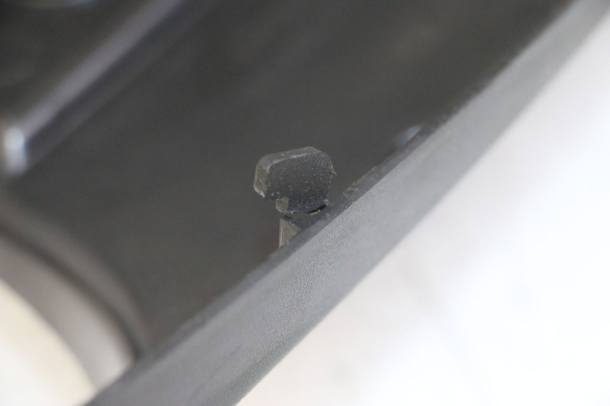 photo de BOVENSTE ACHTERKAP VERBINDING KYMCO LIKE 4T 50 (2019 - 2025) - Detail van het onderdeel