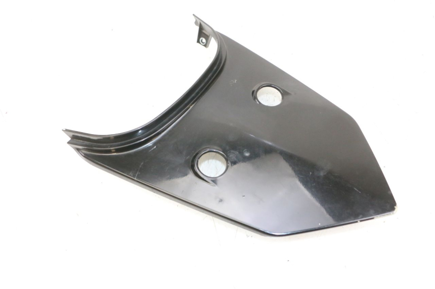 photo de BOVENSTE ACHTERKAP VERBINDING SYM ORBIT III 3 4T 50 (2021 - 2025) - Bevestigingspunten