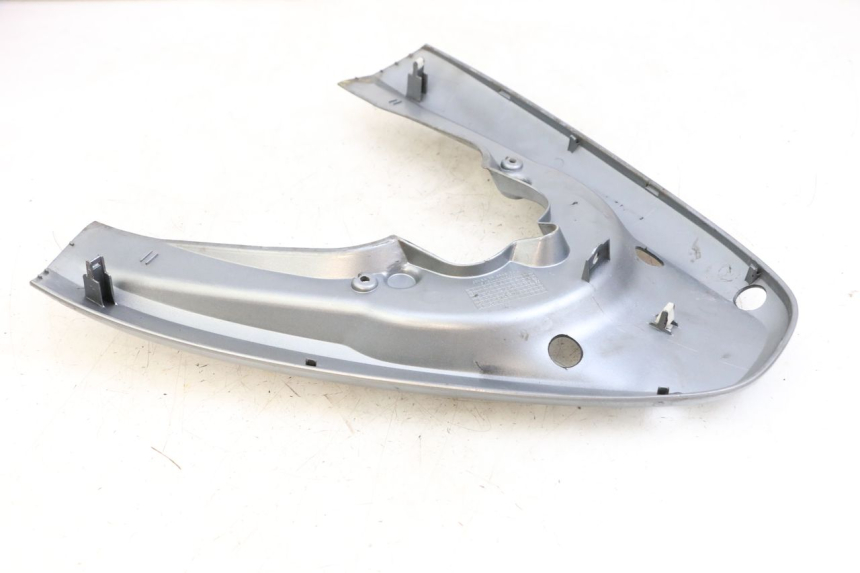 photo de BOVENSTE ACHTERKAP VERBINDING HONDA PCX (JF47) 125 (2012 - 2013) - Bevestigingspunten