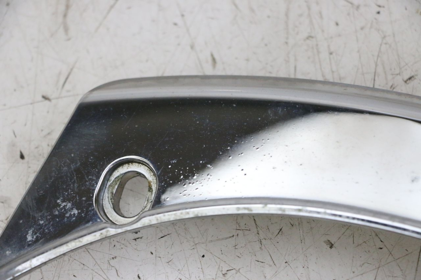 photo de BOVENSTE ACHTERKAP VERBINDING PEUGEOT SATELIS 125 (2013 - 2018) - Zoom op gebruiksstaat