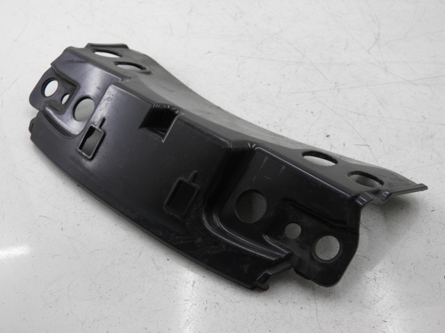 photo de BOVENSTE ACHTERKAP VERBINDING PIAGGIO MP3 RL 125 (2006 - 2014) - Detail van het onderdeel