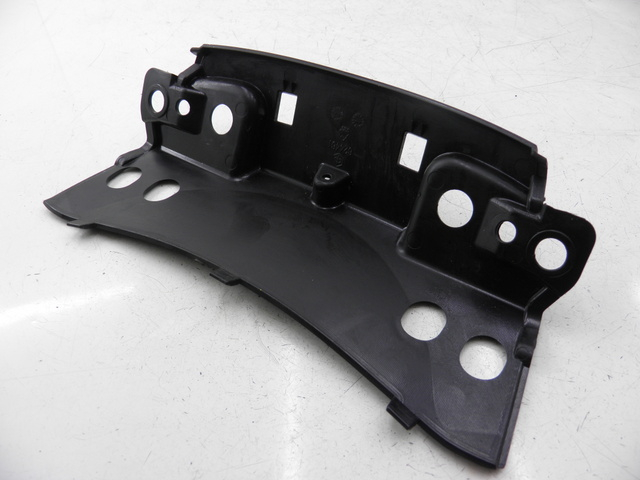 photo de BOVENSTE ACHTERKAP VERBINDING PIAGGIO MP3 RL 125 (2008 - 2009) - Detail van het onderdeel