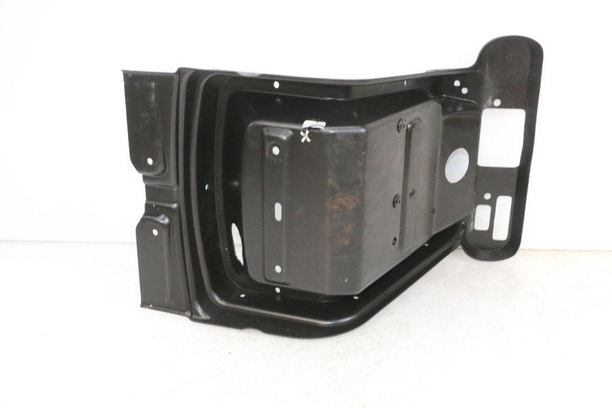 photo de BOVENSTE ACHTERKAP VERBINDING LIGIER PULSE 3 1 (2014 - 2020) - Zoom op gebruiksstaat