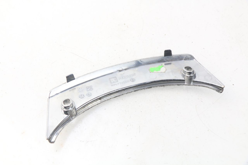 photo de BOVENSTE ACHTERKAP VERBINDING PEUGEOT SATELIS 300 (2012 - 2015) - Zoom op gebruiksstaat