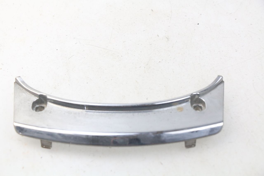 photo de BOVENSTE ACHTERKAP VERBINDING PEUGEOT SATELIS 125 (2006 - 2009) - Hoofdaanzicht