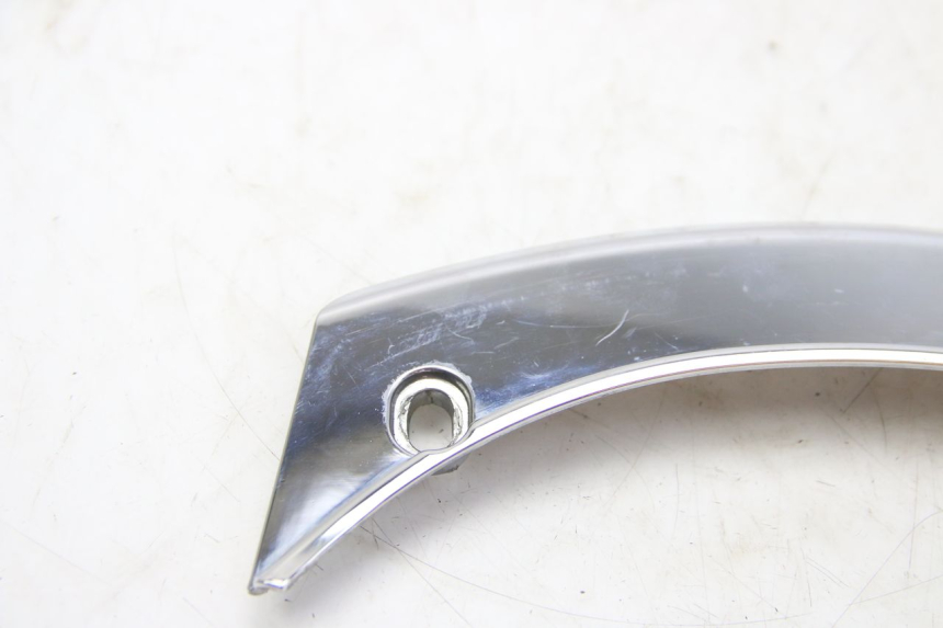 photo de BOVENSTE ACHTERKAP VERBINDING PEUGEOT SATELIS 125 (2006 - 2009) - Overzicht