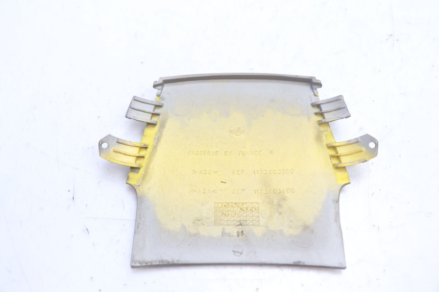 photo de BOVENSTE ACHTERKAP VERBINDING PEUGEOT SPEEDFIGHT LC 50 (1996 - 2002) - Technische close-up