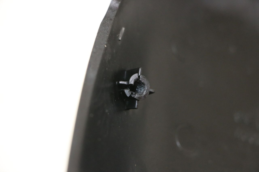 photo de BOVENSTE ACHTERKAP VERBINDING SUZUKI SV S 650 (1999 - 2002) - Zoom op gebruiksstaat