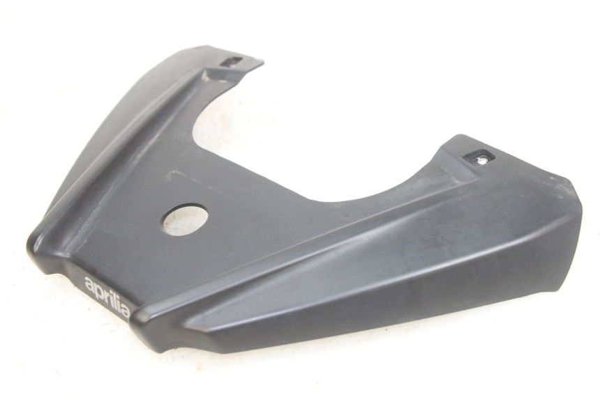 photo de BOVENSTE ACHTERKAP VERBINDING APRILIA SXR 50 (2021 - 2023) - Hoofdaanzicht