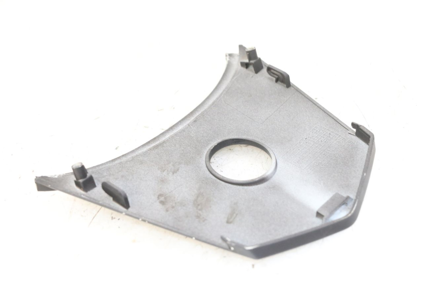 photo de BOVENSTE ACHTERKAP VERBINDING SYM JET 14 4T 50 (2018 - 2022) - Zoom op gebruiksstaat