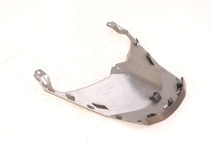 photo de BOVENSTE ACHTERKAP VERBINDING YAMAHA TRICITY 300 (2020 - 2024) - Gecontroleerd onderdeel