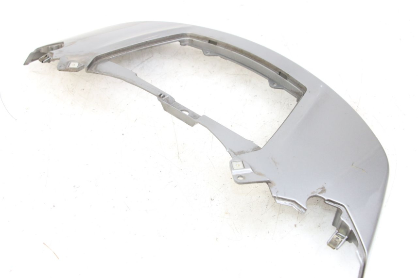 photo de BOVENSTE ACHTERKAP VERBINDING PIAGGIO X10 125 (2012 - 2017) - Bevestigingspunten