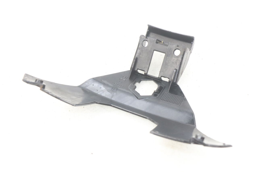 photo de BOVENSTE ACHTERKAP VERBINDING PIAGGIO X7 125 (2007 - 2013) - Zoom op gebruiksstaat