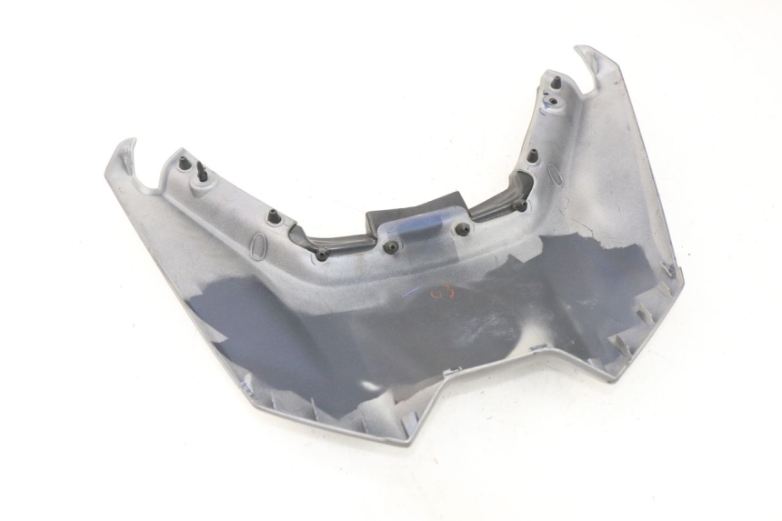 photo de BOVENSTE ACHTERKAP VERBINDING YAMAHA YP T-MAX TMAX 530 (2017 - 2020) - Detail van het onderdeel