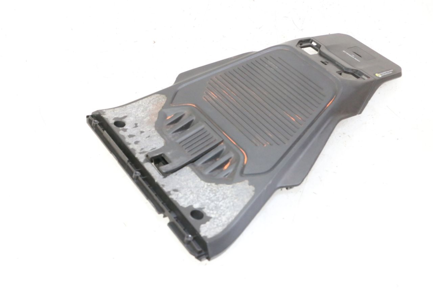 photo de BOVENSTE ACHTERKAP VERBINDING SEGWAY NINEBOT ZT3 PRO 1 - Detail van het onderdeel